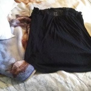 Women's shirt black lace at top